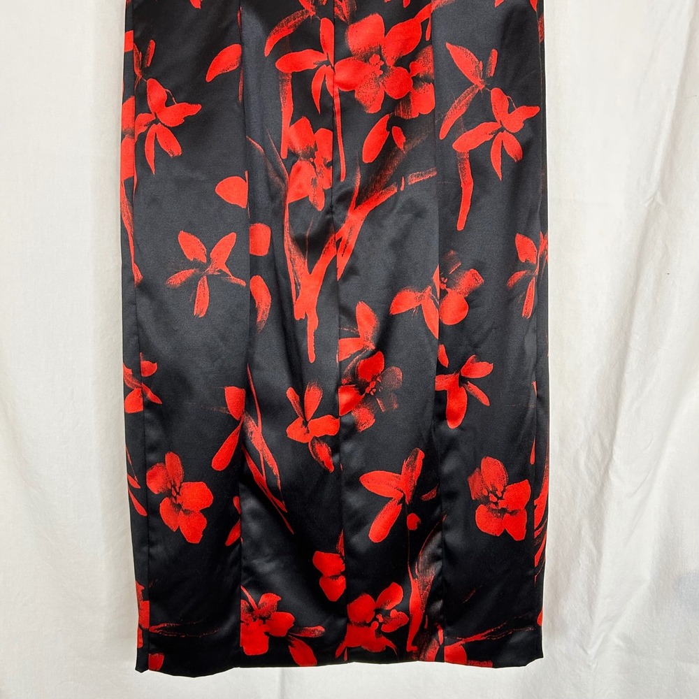 Guess NWT Los Angeles Black Red Floral Print V-Neck Bodycon Mini Dress - Picture 11 of 12
